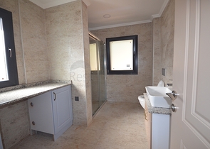 فيلا منفصلة مع 4 غرف نوم في Gecek