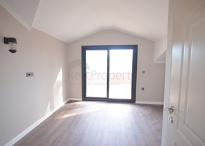 فيلا منفصلة مع 4 غرف نوم في Gecek