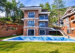 فيلا منفصلة مع 4 غرف نوم في Gecek