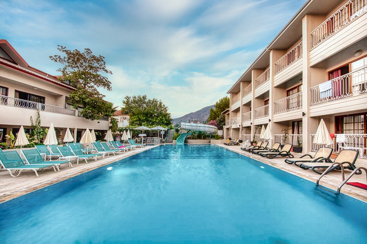 شقة بغرفة نوم واحدة في مجمع جديد في وسط Ovacik