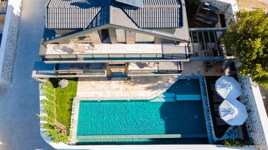 فيلا منفصلة مع 3 غرف نوم في كاليش