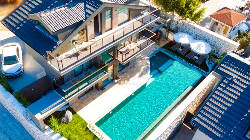 فيلا منفصلة مع 3 غرف نوم في كاليش