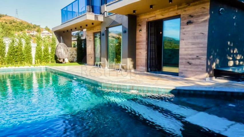 فيلا منفصلة مع 3 غرف نوم في كاليش