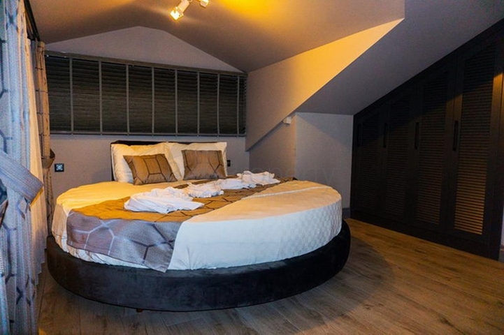 فيلا منفصلة مع 3 غرف نوم في كاليش