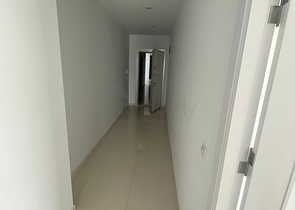 استمتع بخدمات فندقية - شقة تصميم 1+1 - مفروشة -سعر مناسب وموقع مميز -في كاستل / الانيا 