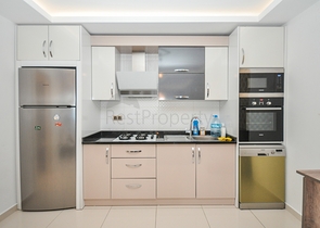 مجمع فاخر - شقة غرفة وصالة - في مهموتلار / الانيا 