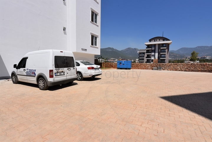 شقة غرفة وصالة -ضمن مجمع جديد -في اوبا / الانيا 