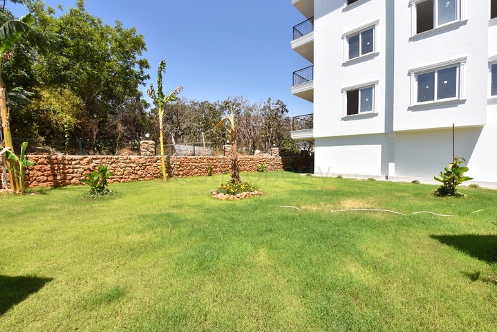 شقة غرفة وصالة -ضمن مجمع جديد -في اوبا / الانيا 