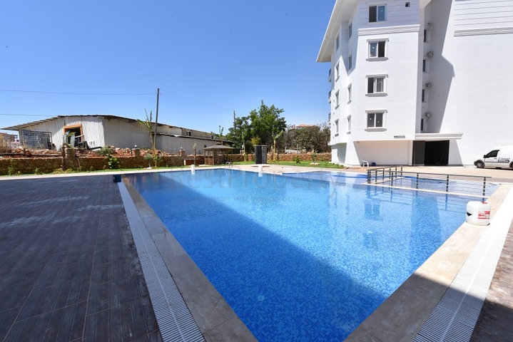 شقة غرفة وصالة -ضمن مجمع جديد -في اوبا / الانيا 