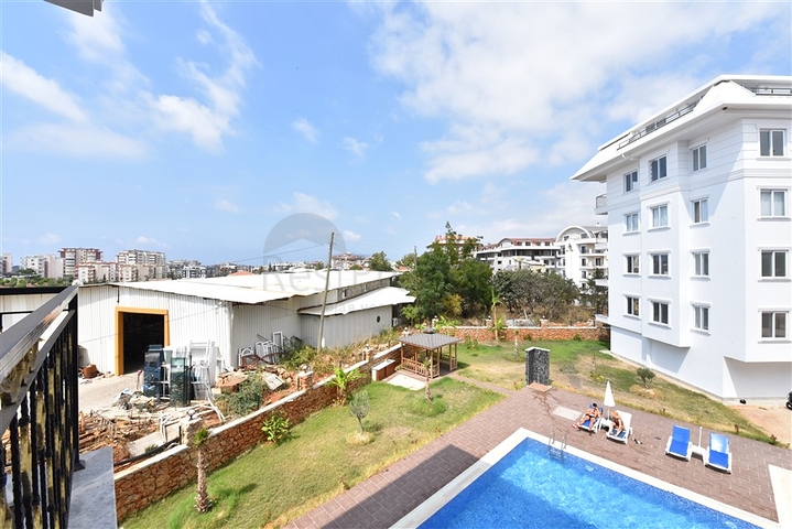 شقة غرفة وصالة -ضمن مجمع جديد -في اوبا / الانيا 