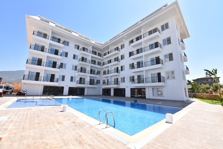 شقة غرفة وصالة -ضمن مجمع جديد -في اوبا / الانيا 