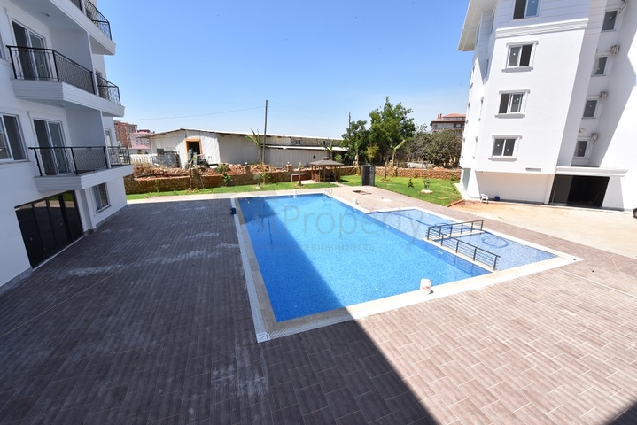 شقة غرفة وصالة -ضمن مجمع جديد -في اوبا / الانيا 