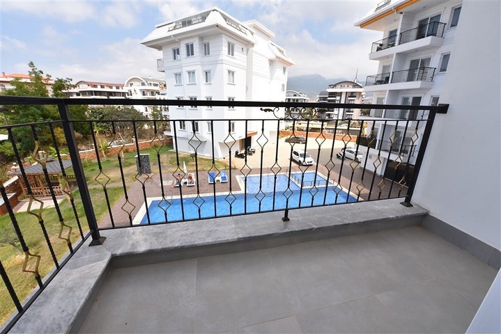 شقة غرفة وصالة -ضمن مجمع جديد -في اوبا / الانيا 