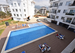 شقة غرفة وصالة -ضمن مجمع جديد -في اوبا / الانيا 