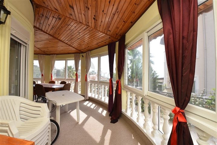 فيلا مستقلة مع مسبح خاص - تصميم 2+3 - في كارجي جاك / الانيا 