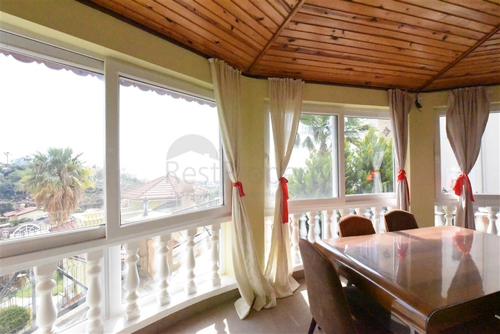 فيلا مستقلة مع مسبح خاص - تصميم 2+3 - في كارجي جاك / الانيا 