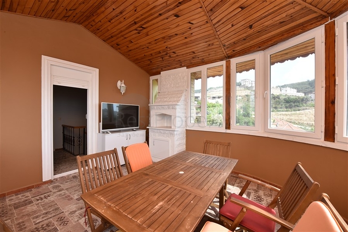 فيلا مستقلة مع مسبح خاص - تصميم 2+3 - في كارجي جاك / الانيا 