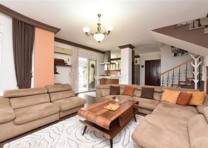 فيلا مستقلة مع مسبح خاص - تصميم 2+3 - في كارجي جاك / الانيا 