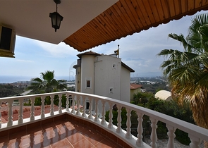 فيلا مستقلة مع مسبح خاص - تصميم 2+3 - في كارجي جاك / الانيا 