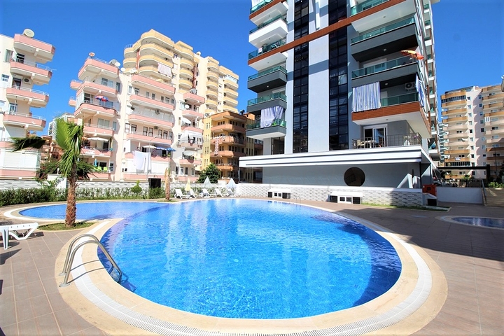 شقة انيقة -اثاث جديد - تصميم 2 غرفة وصالة -في مهموتلار / الانيا 