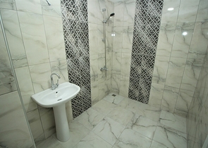 شقة انيقة -اثاث جديد - تصميم 2 غرفة وصالة -في مهموتلار / الانيا 