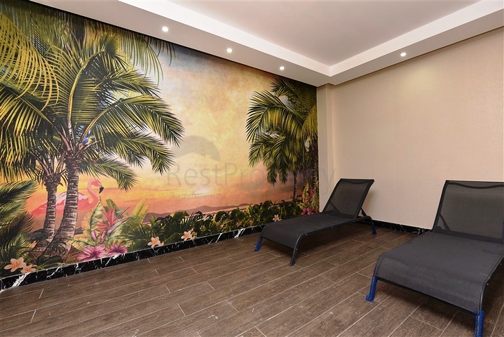 100 متر الى الشاطئ ! شقق ضمن مجمع حديث - في مركز الانيا 