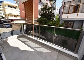 100 متر الى الشاطئ ! شقق ضمن مجمع حديث - في مركز الانيا 