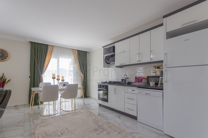 دوبلكس 4 غرف وصالة - مجمع حديث -في مهموتلار / الانيا 