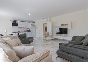 دوبلكس 4 غرف وصالة - مجمع حديث -في مهموتلار / الانيا 