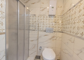 دوبلكس 4 غرف وصالة - مجمع حديث -في مهموتلار / الانيا 