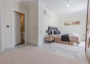 دوبلكس 4 غرف وصالة - مجمع حديث -في مهموتلار / الانيا 