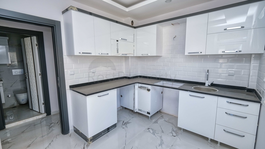 شقق 1 + 1 ، 2 + 1 ، 3 + 1 في مشروع جاهز في هورما كونيالتي