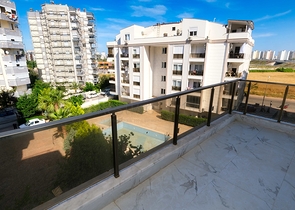 شقق 1 + 1 ، 2 + 1 ، 3 + 1 في مشروع جاهز في هورما كونيالتي