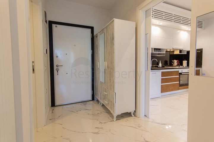 واسعة نسبيا - شقة 1+1 - مفروشة -ضمن مجمع انيق -في مهموتلار / الانيا