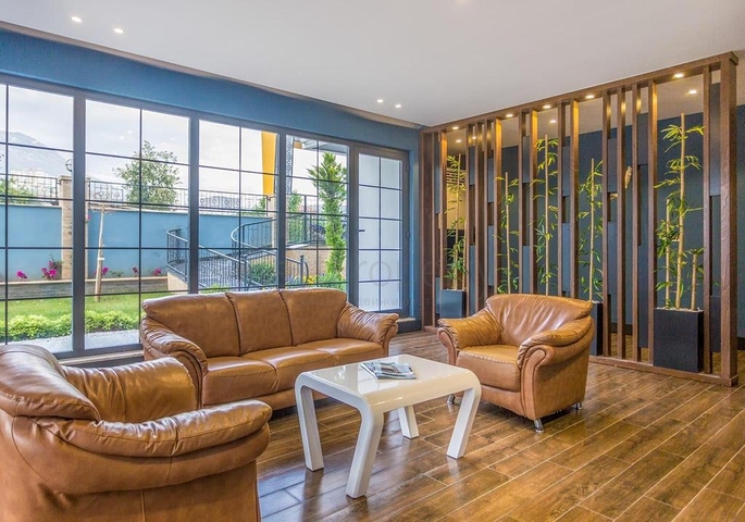 واسعة نسبيا - شقة 1+1 - مفروشة -ضمن مجمع انيق -في مهموتلار / الانيا