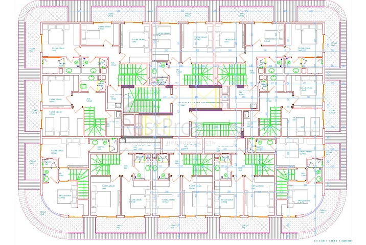 مجمع بخدمات 5 نجوم -بالاقساط -في مركز الانيا 