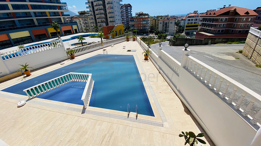 اطلالة مفتوحة -شقة زاوية - تصميم 2 غرفة وصالة -اثاث انيق -في جيكجلي / الانيا 