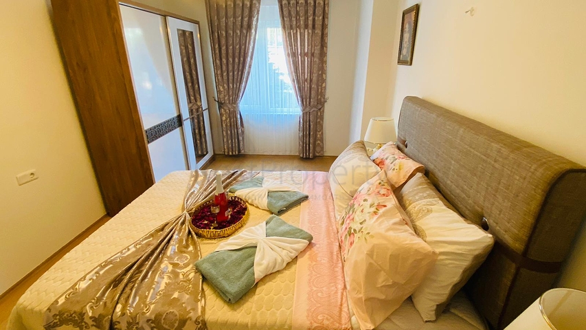 اطلالة مفتوحة -شقة زاوية - تصميم 2 غرفة وصالة -اثاث انيق -في جيكجلي / الانيا 