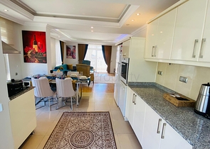 اطلالة مفتوحة -شقة زاوية - تصميم 2 غرفة وصالة -اثاث انيق -في جيكجلي / الانيا 