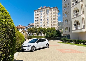 اطلالة مفتوحة -شقة زاوية - تصميم 2 غرفة وصالة -اثاث انيق -في جيكجلي / الانيا 