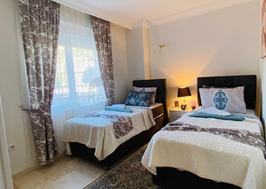 اطلالة مفتوحة -شقة زاوية - تصميم 2 غرفة وصالة -اثاث انيق -في جيكجلي / الانيا 