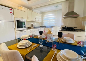 اطلالة مفتوحة -شقة زاوية - تصميم 2 غرفة وصالة -اثاث انيق -في جيكجلي / الانيا 