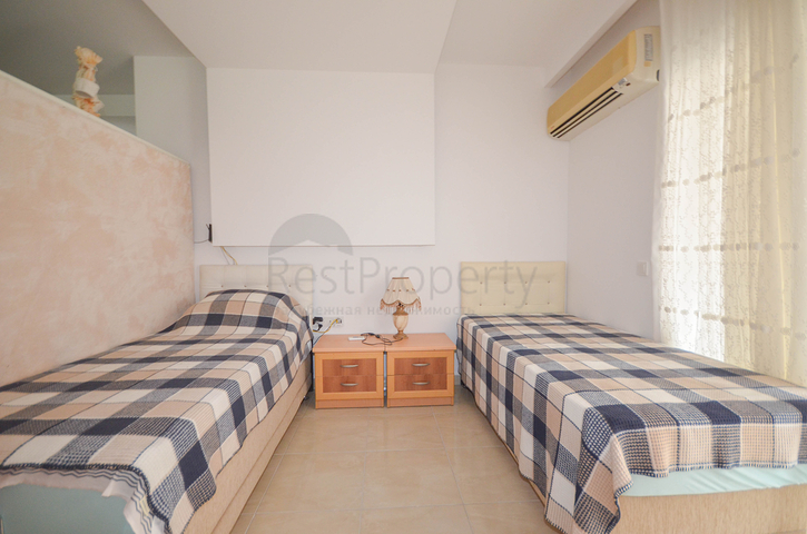 شقة بموقع استراتيجي قريب من البحر والخدمات -تصميم 1+1- في مهموتلار / الانيا 