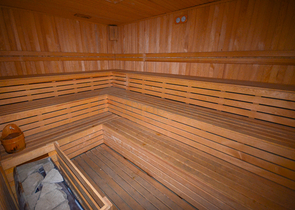 شقة بموقع استراتيجي قريب من البحر والخدمات -تصميم 1+1- في مهموتلار / الانيا 