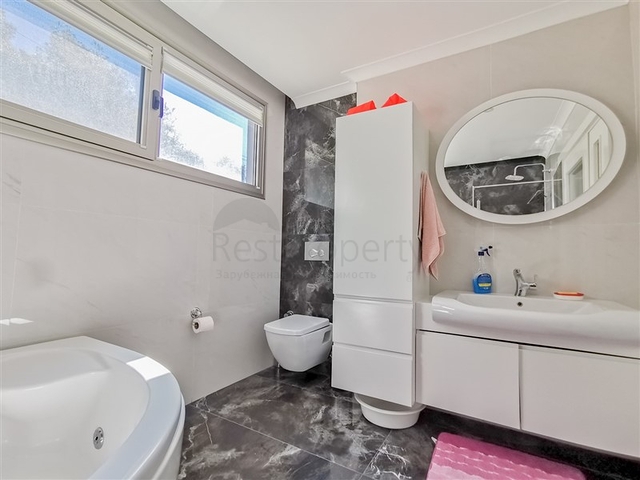 اطلالة بحر ساحرة - شقة 2 غرفة صالة - مجمع فاخر - في كارجي جاك / الانيا 