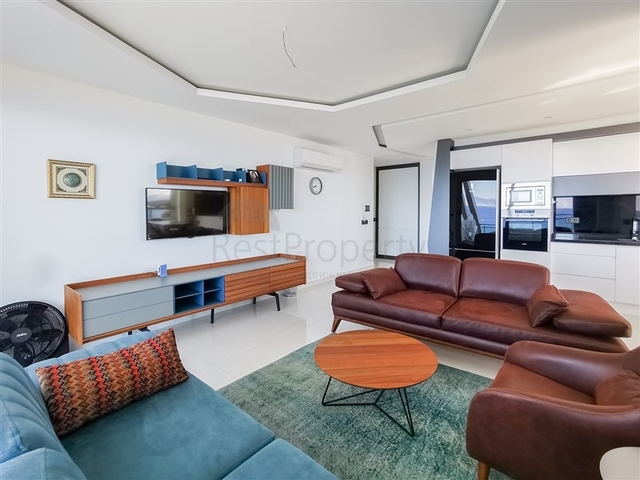 اطلالة بحر ساحرة - شقة 2 غرفة صالة - مجمع فاخر - في كارجي جاك / الانيا 