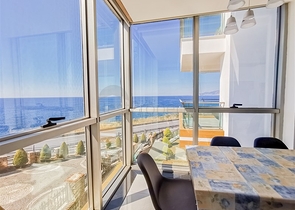 اطلالة بحر ساحرة - شقة 2 غرفة صالة - مجمع فاخر - في كارجي جاك / الانيا 