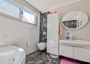 اطلالة بحر ساحرة - شقة 2 غرفة صالة - مجمع فاخر - في كارجي جاك / الانيا 