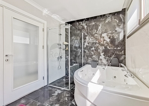 اطلالة بحر ساحرة - شقة 2 غرفة صالة - مجمع فاخر - في كارجي جاك / الانيا 