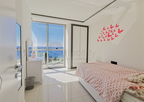 اطلالة بحر ساحرة - شقة 2 غرفة صالة - مجمع فاخر - في كارجي جاك / الانيا 